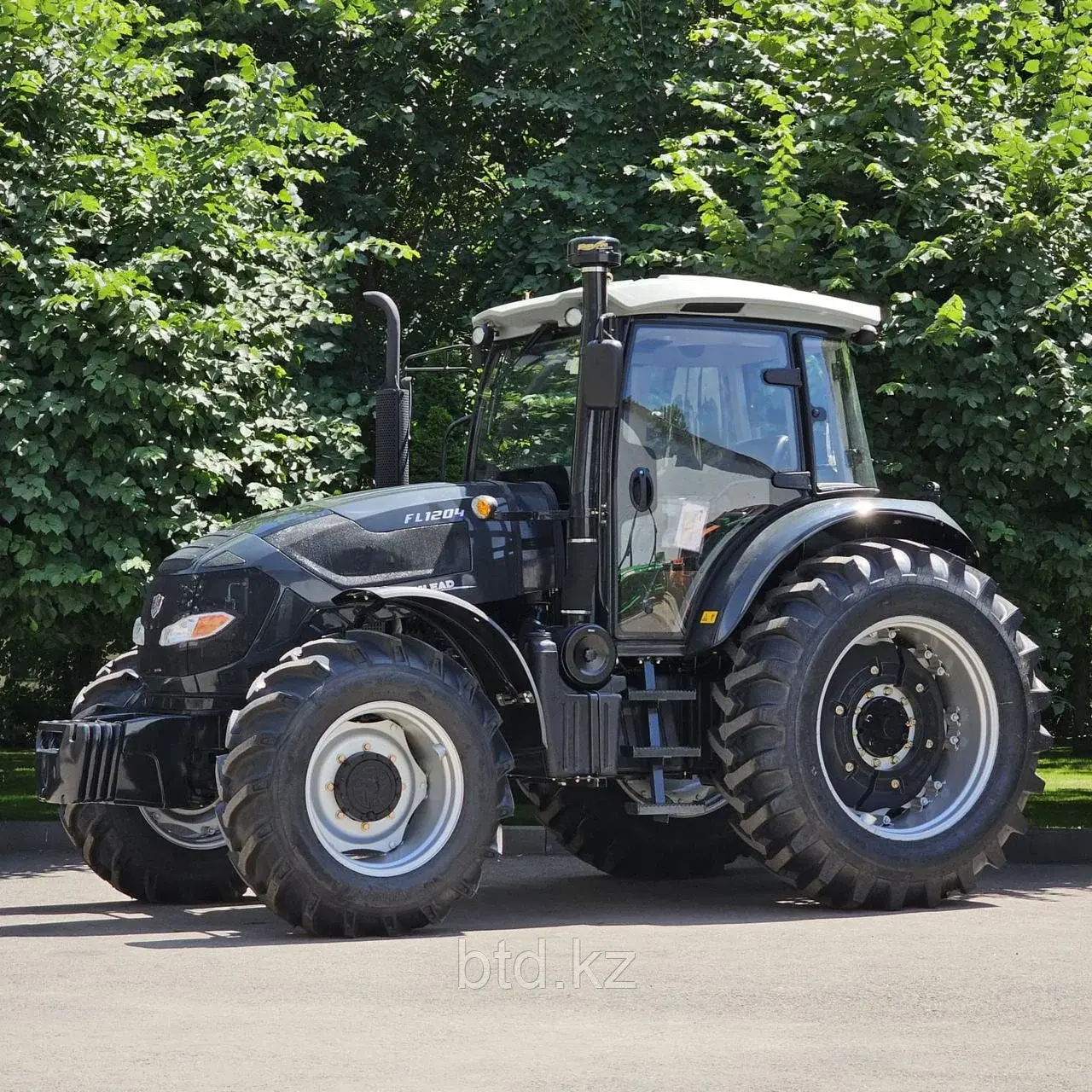 Трактор "FARMLEAD-FL1204"