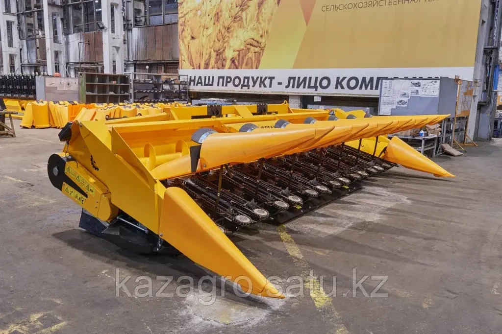 Жатка кукурузная ЖК-62