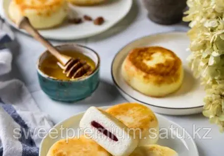 Сырники с малиновой начинкой (10 шт)