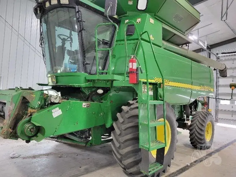 Комбайн John Deere 9660 (2006) Код: К0050
