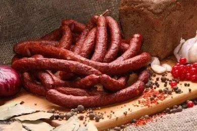 Приправа для колбас варено-копченых и полукопченых вкуса"Охотничья Комби", 50 г