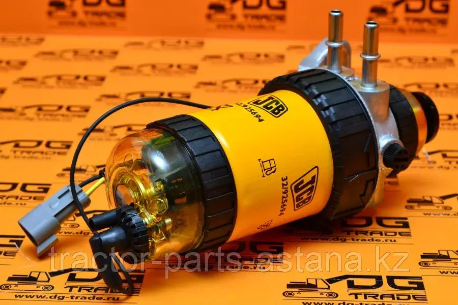 Топливный насос с фильтром JCB 32/925717