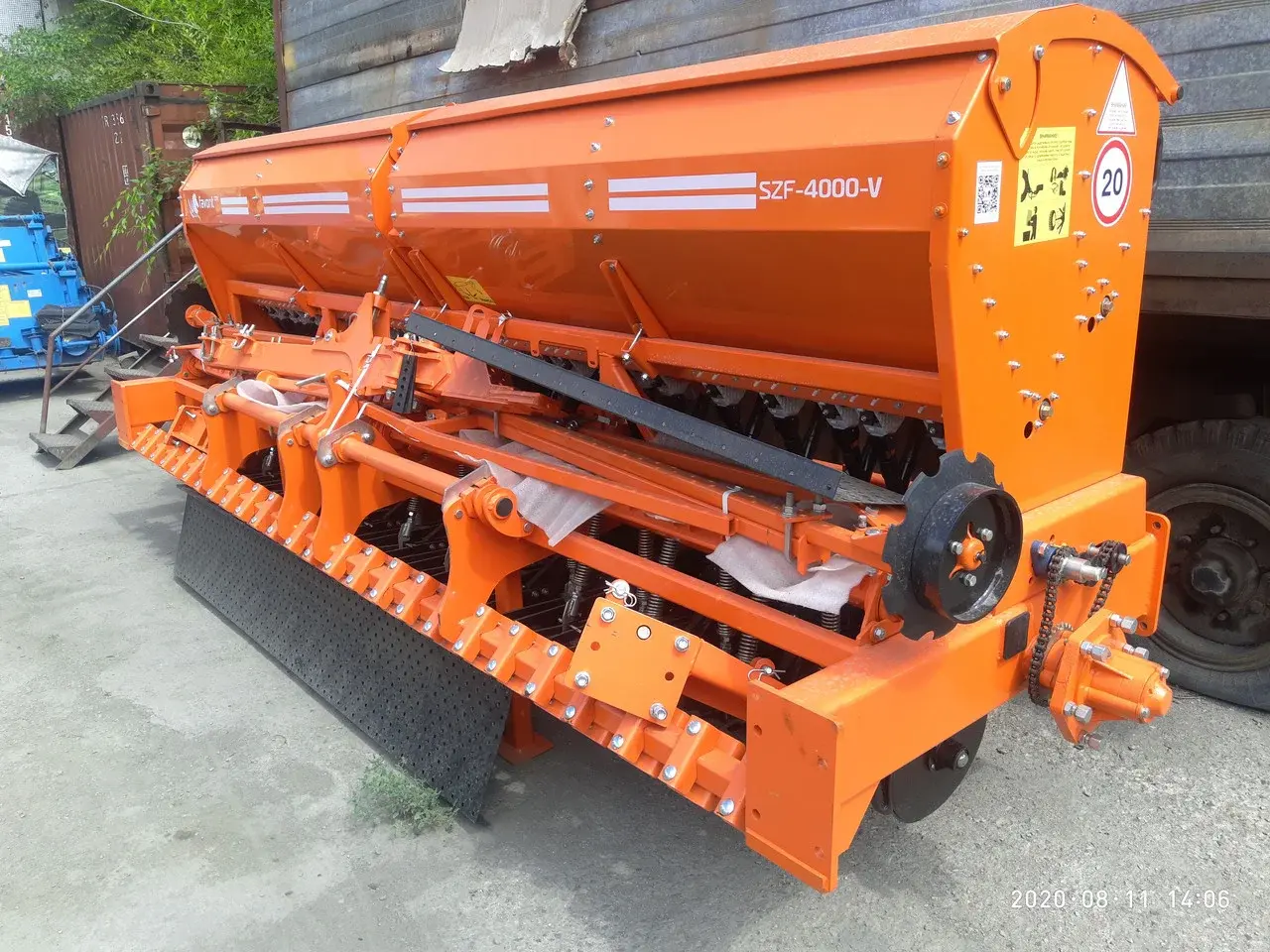 Сеялка СЗФ-4000-V вариаторная