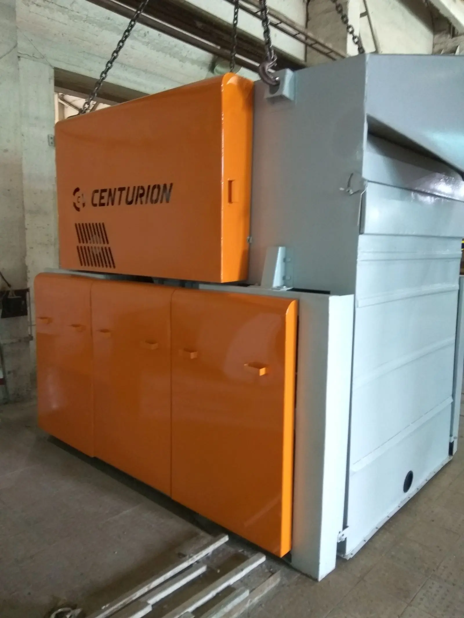 Универсальный стационарный сепаратор для очистки зернового материала CENTURION SU 60
