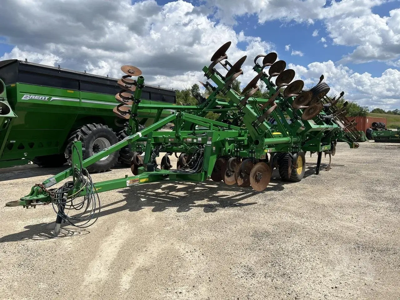 Глубокорыхлитель John Deere 2730 (11 стоек) (6.7 м) (2022) Код: ГЛ0157