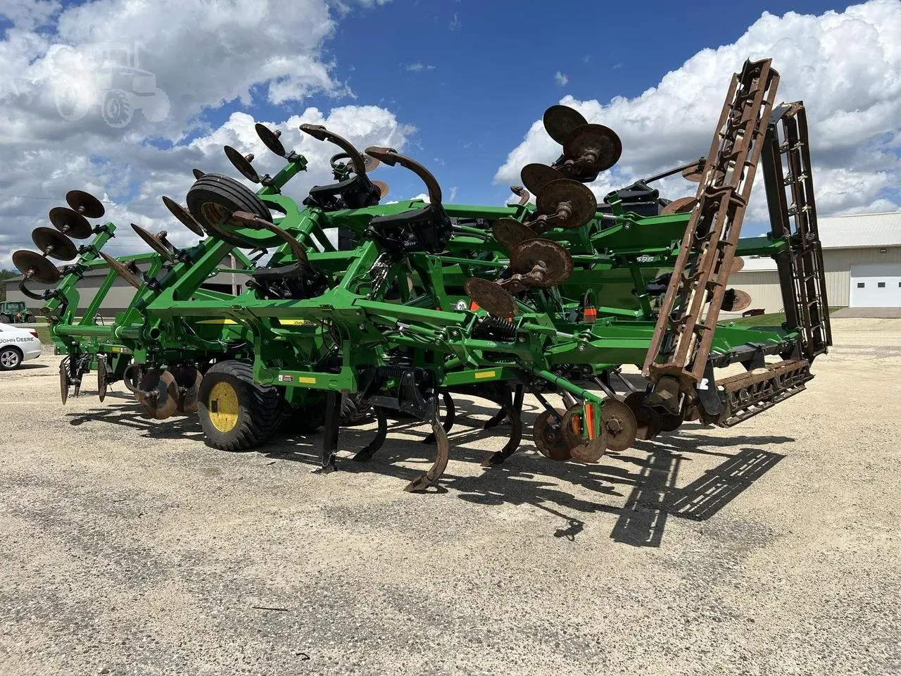 Глубокорыхлитель John Deere 2730 (13 стоек) (7.9 м) (2021) Код: ГЛ0161
