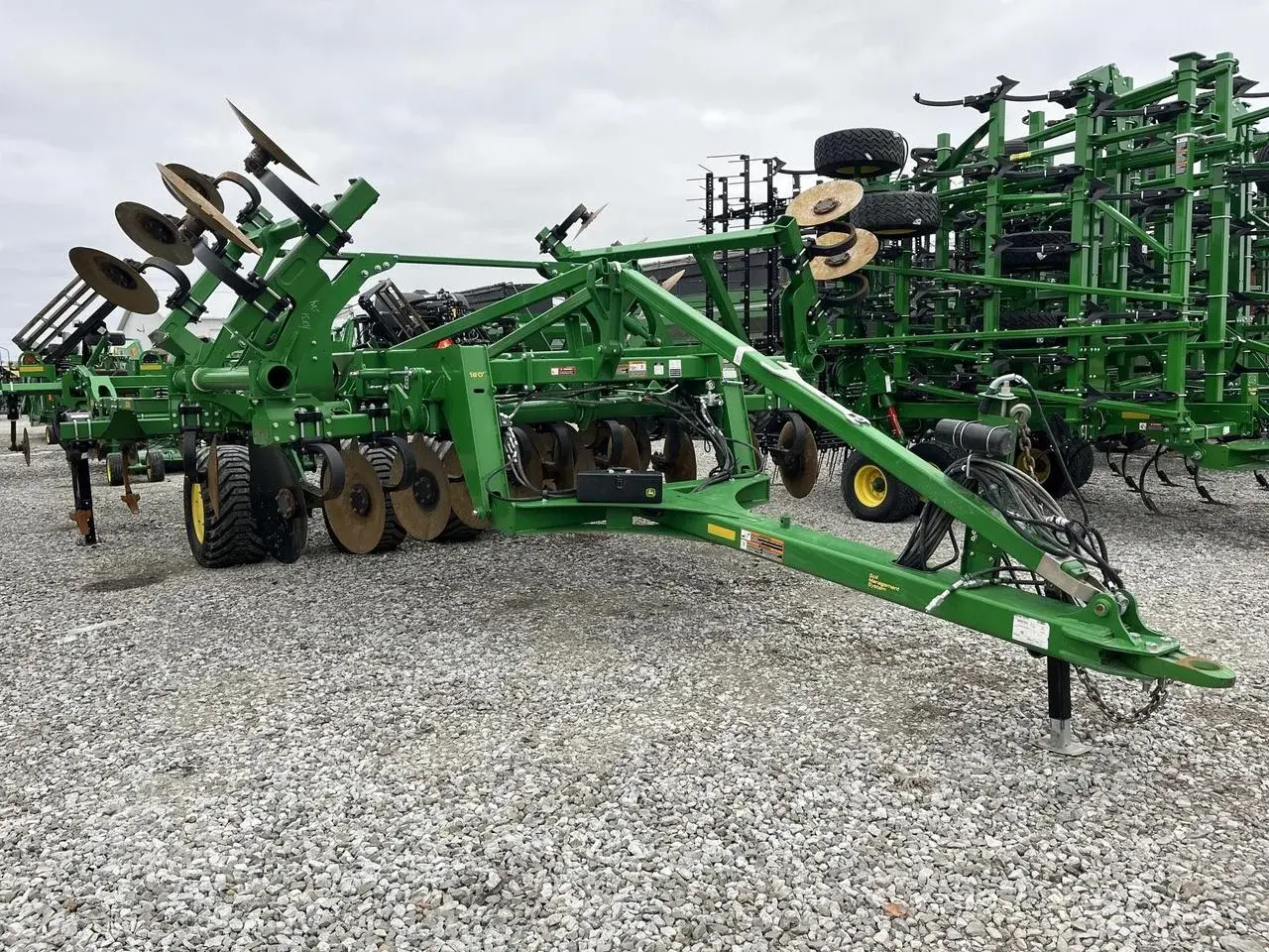 Глубокорыхлитель John Deere 2730 (9 стоек) (5.5 м) (2023) Код: ГЛ0136