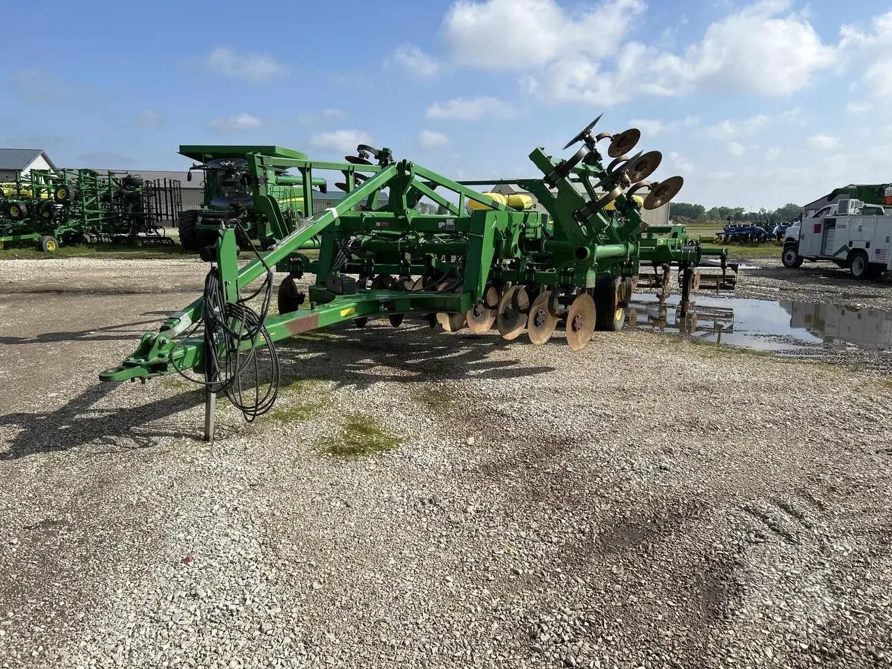 Глубокорыхлитель John Deere 2730 (9 стоек) (5.5 м) (2022) Код: ГЛ0135