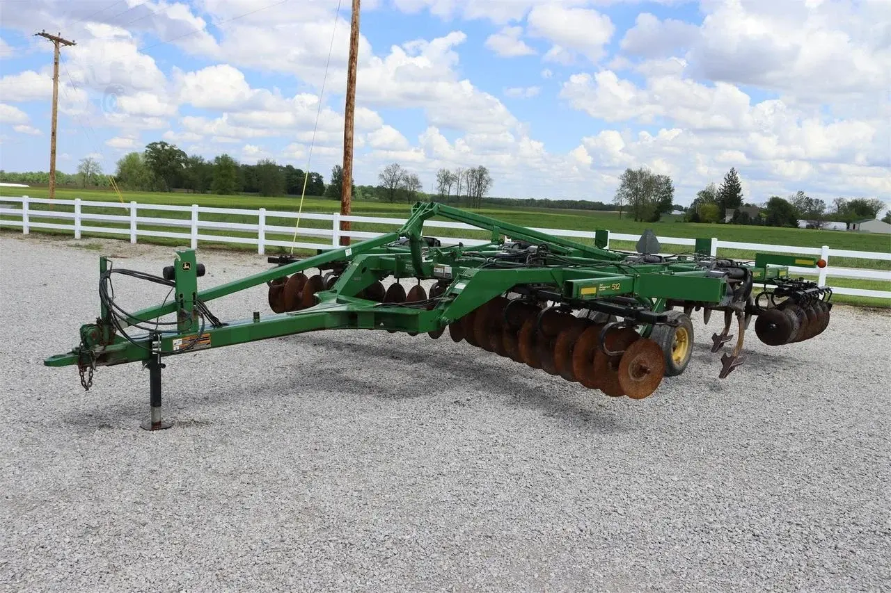 Глубокорыхлитель John Deere 512 (7 стоек) (5.4 м) Код: ГЛ0108