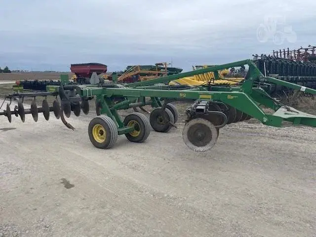 Глубокорыхлитель John Deere 512 (5 стоек) (2010) Код: ГЛ0100