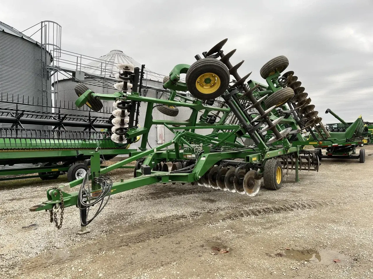 Глубокорыхлитель John Deere 2720 (11 стоек) Код: ГЛ0092