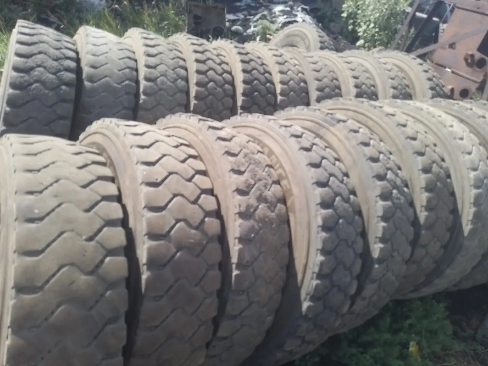 12.00-20 "ADVANCE". Актобеде тұр