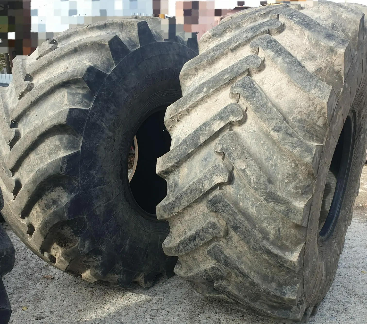 28.1 R26 "Belshina". Шины в хорошем