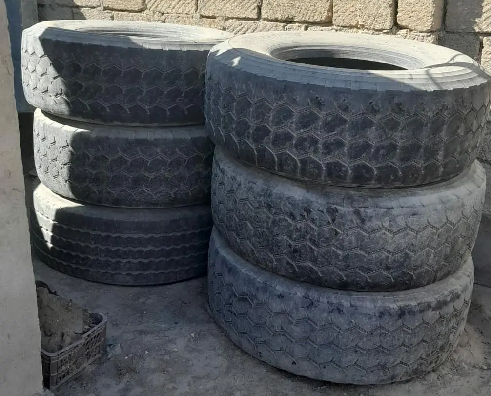425/65 R22.5. Татрының донгелектері бар