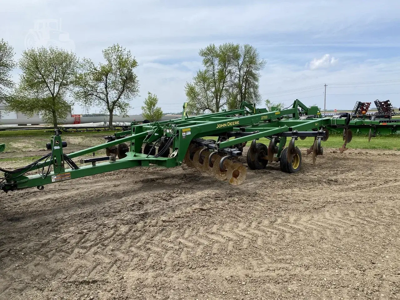 Глубокорыхлитель John Deere 2700 (5.4 м) (7 стоек) Код: ГЛ0074