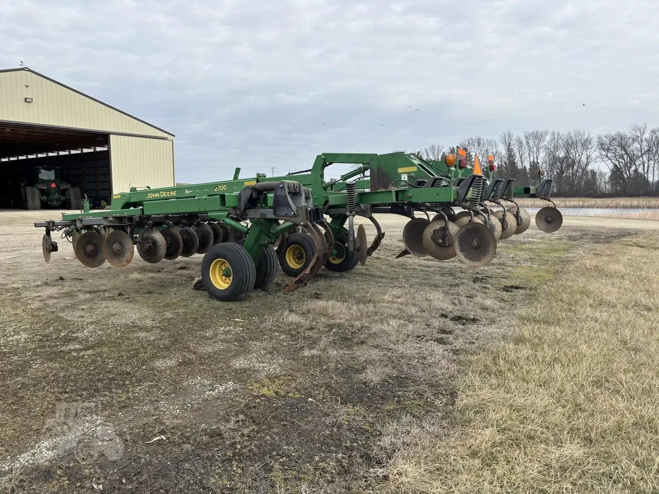 Глубокорыхлитель John Deere 2700 (5.4 м) (7 стоек) Код: ГЛ0071