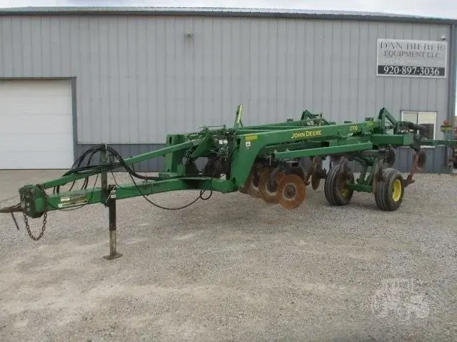 Глубокорыхлитель John Deere 2700 (5 стоек) Код: ГЛ0066