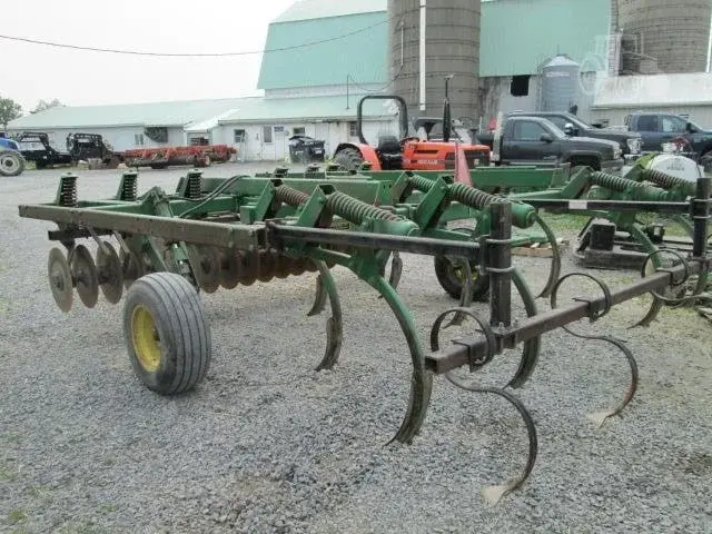 Глубокорыхлитель John Deere 712 (3.4 м) Код: ГЛ0037