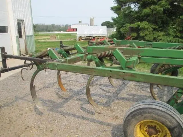 Глубокорыхлитель John Deere 712 (3.4 м) Код: ГЛ0037