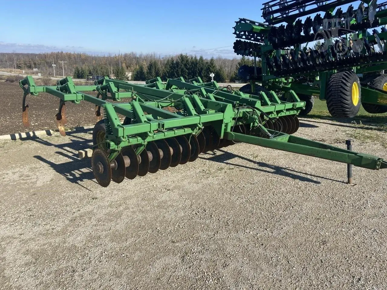 Глубокорыхлитель John Deere 712 (4.9 м) Код: ГЛ0033