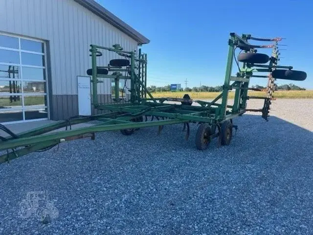 Глубокорыхлитель John Deere E1600 (7.9 м) Код: ГЛ0014